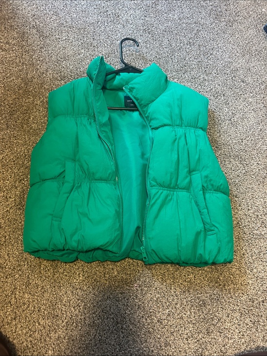 Lovetree Jackets & Blazers - Women’s Cropped  Green Puffer Vest - Lightweight Sleeveless Jacket